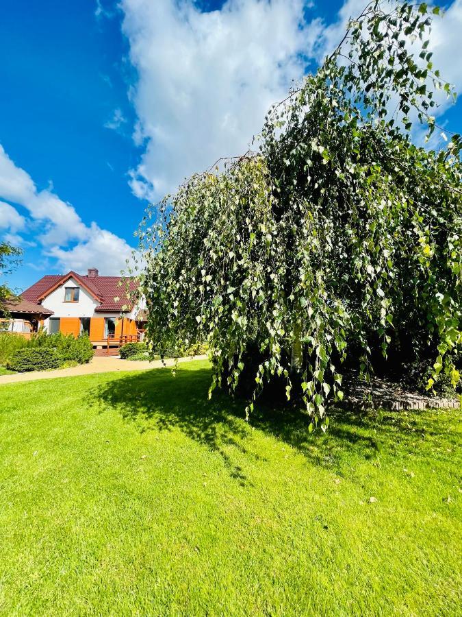 Vila Dom Ogrodem Otulony Bakalarzewo Exteriér fotografie